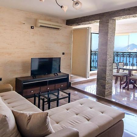 Apartment Dzaleta Sveti Stefan Buitenkant foto
