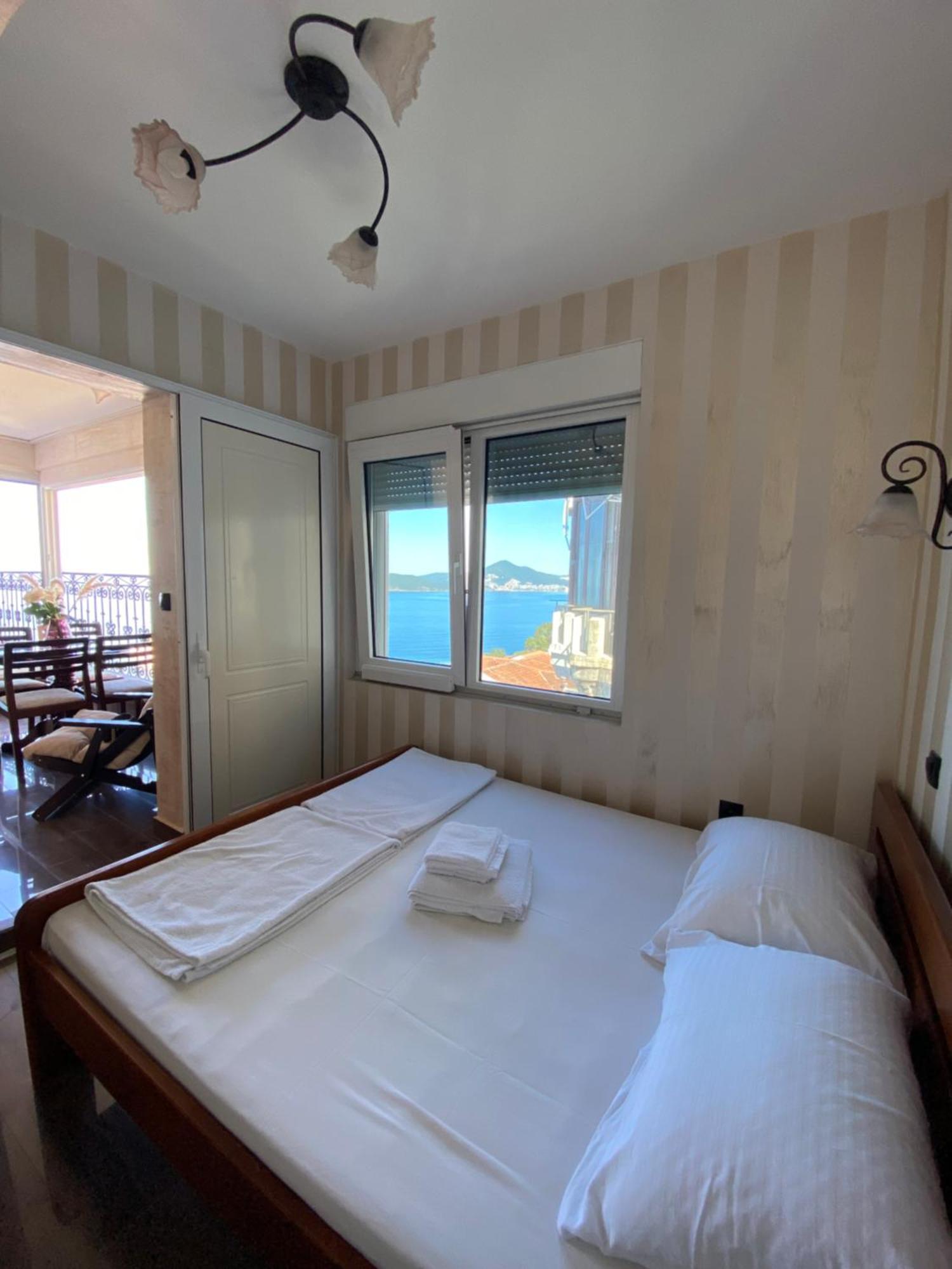 Apartment Dzaleta Sveti Stefan Buitenkant foto
