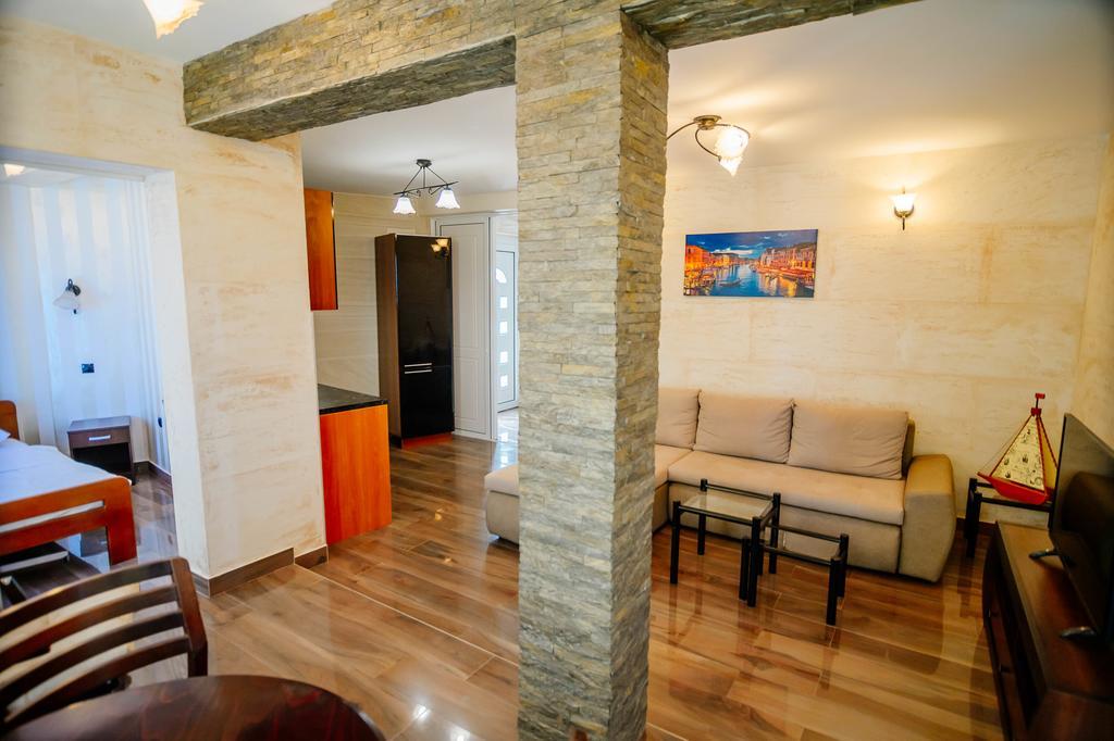 Apartment Dzaleta Sveti Stefan Buitenkant foto