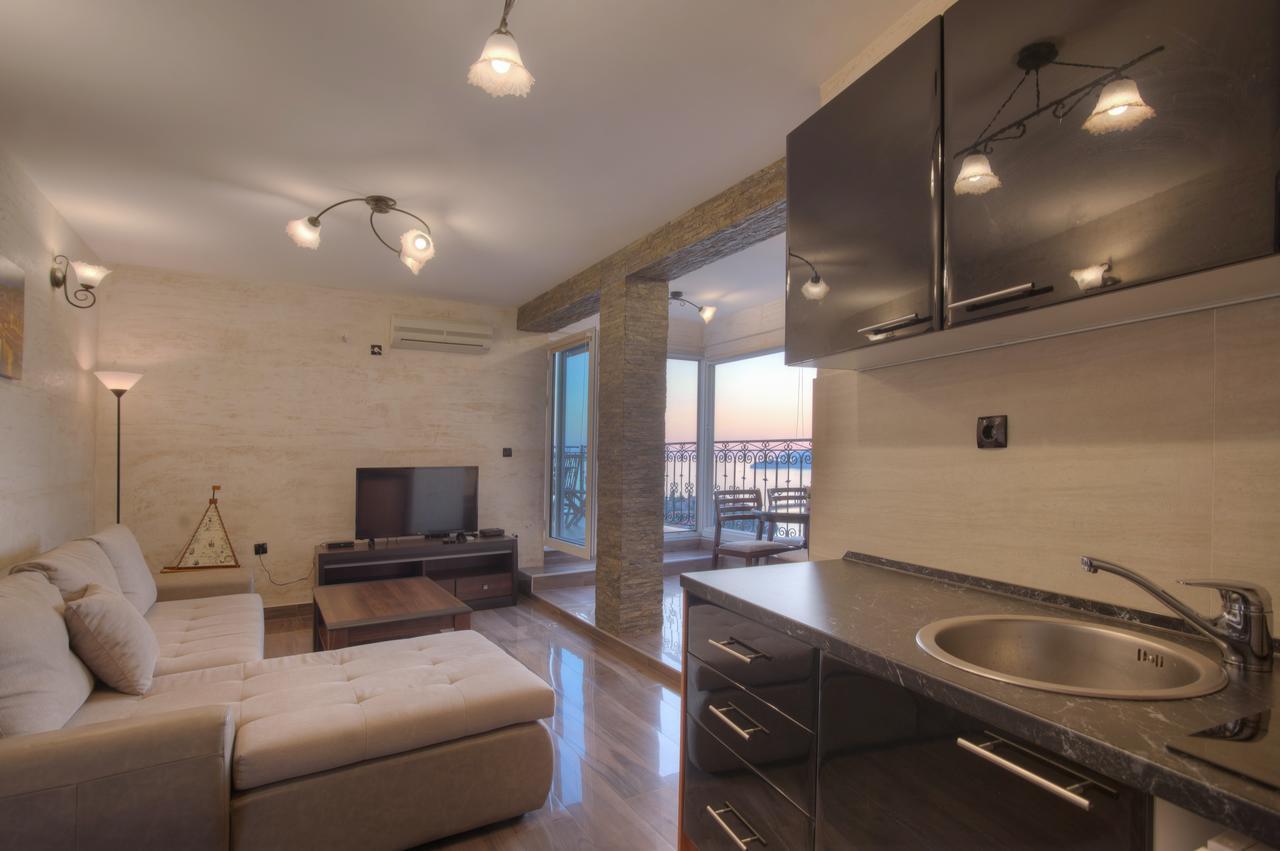 Apartment Dzaleta Sveti Stefan Buitenkant foto
